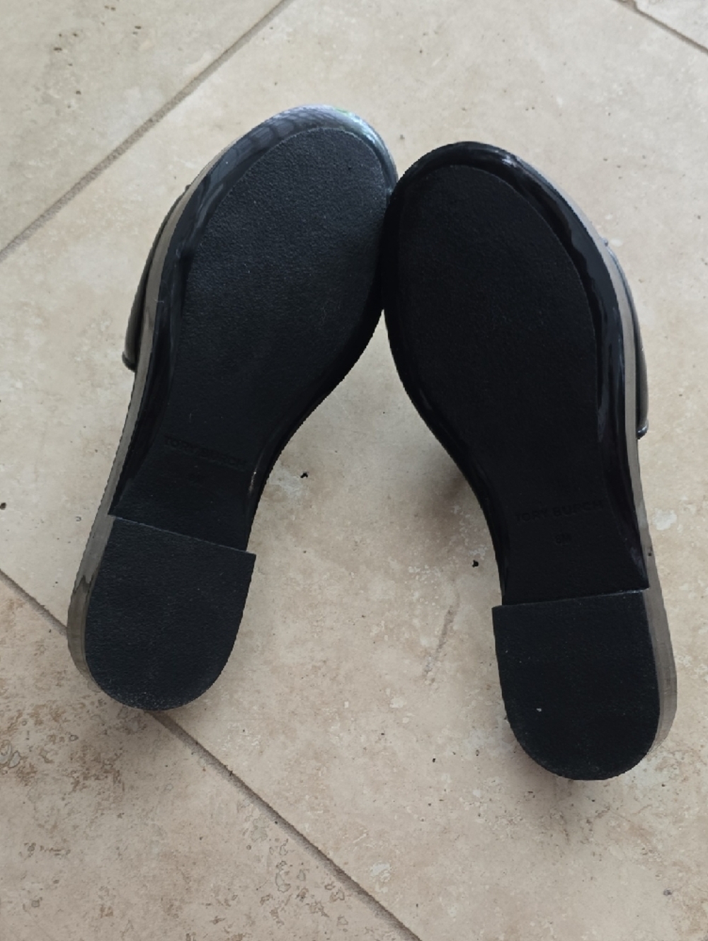 Tory Burch Black Patent Logo Slide Sandals SZ 8M - Picture 8 of 8
